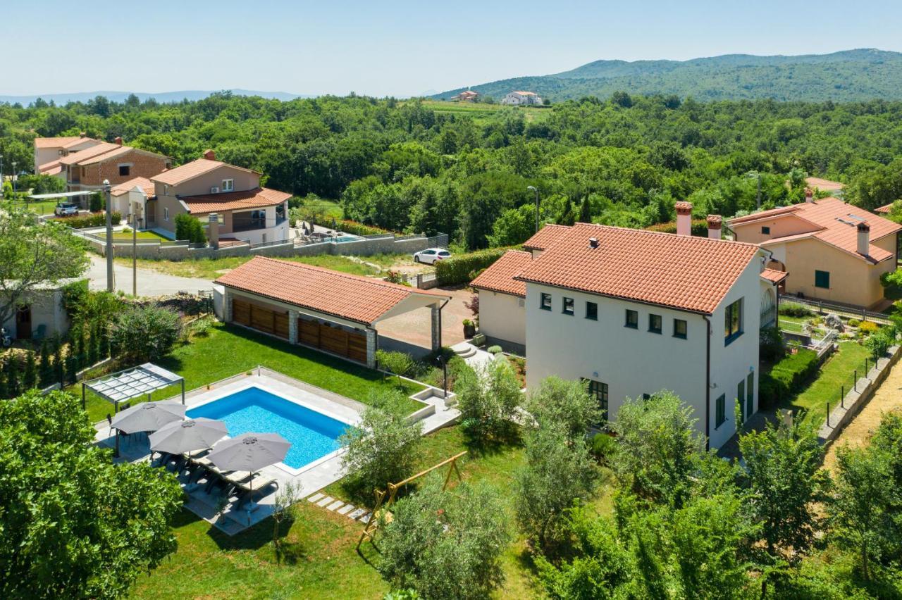 Apartment House Olive Grove With Pool And Garden *