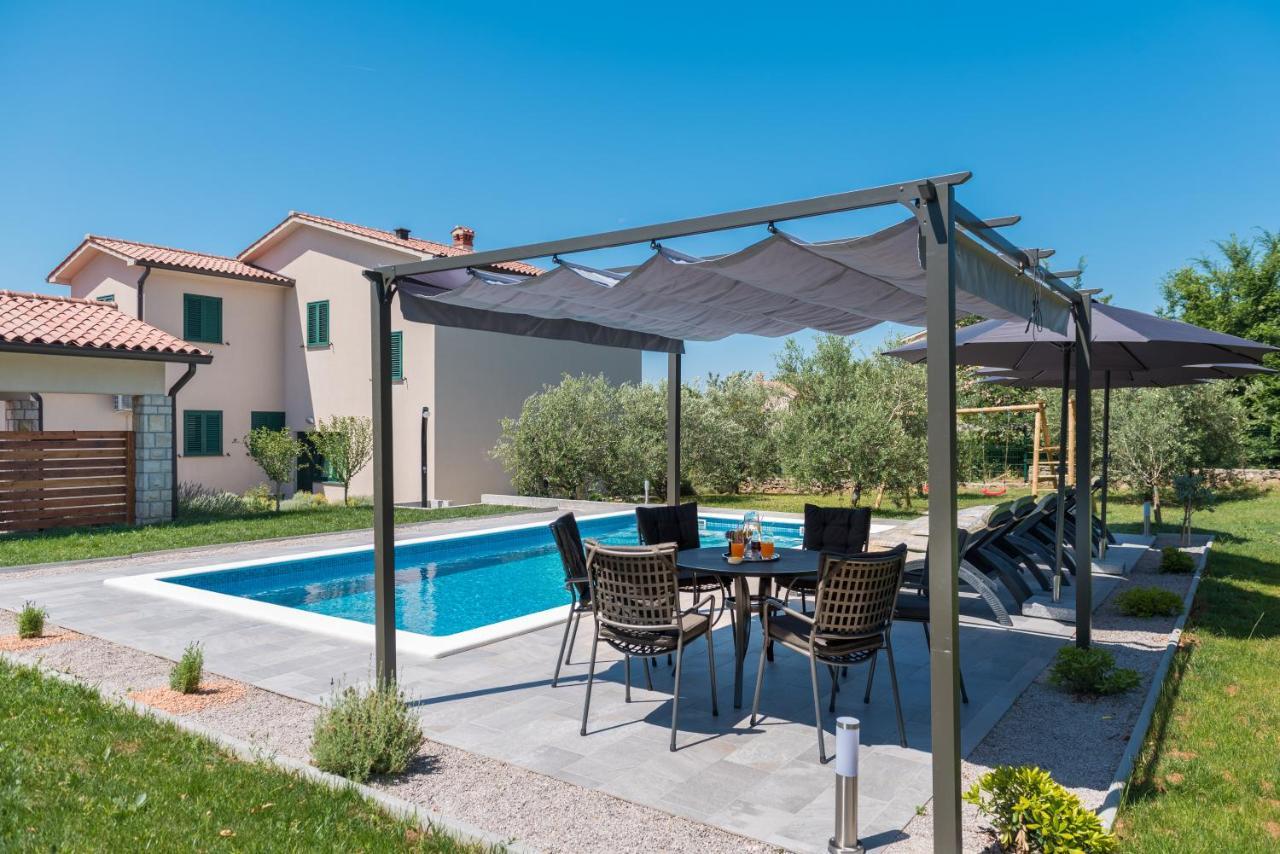 House Olive Grove With Pool And Garden Apartment