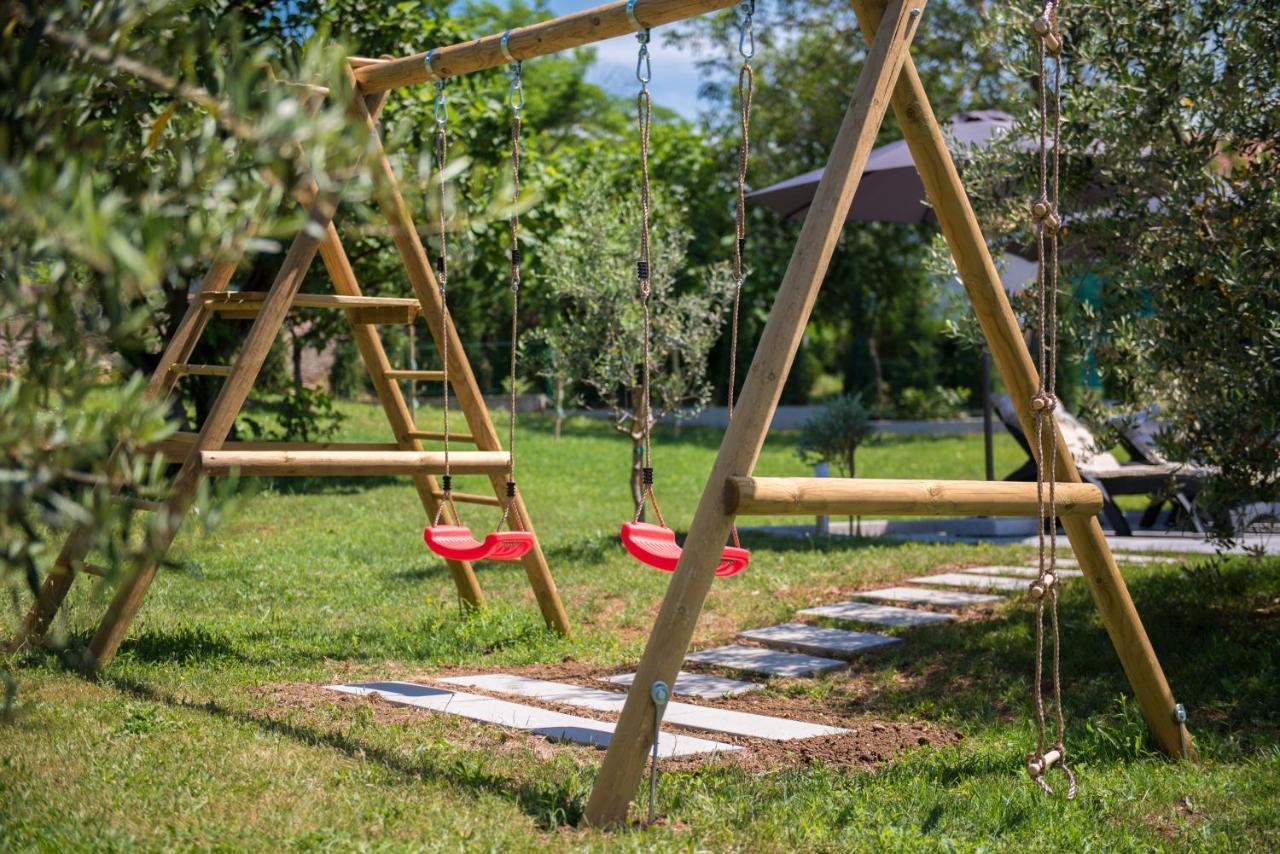 House Olive Grove With Pool And Garden Labin (Istria)